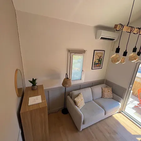 Avec Piscine Et Parking Prive - La De Mina * Saint-Raphaël