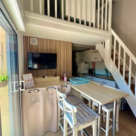 Apartment Avec Piscine Et Parking Prive - La De Mina Saint-Raphaël